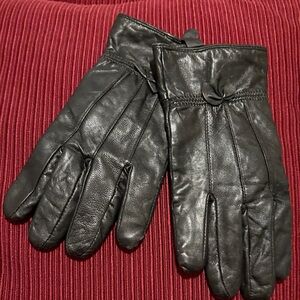 NWOT 3M Thinsulate Black Leather Gloves in M/L